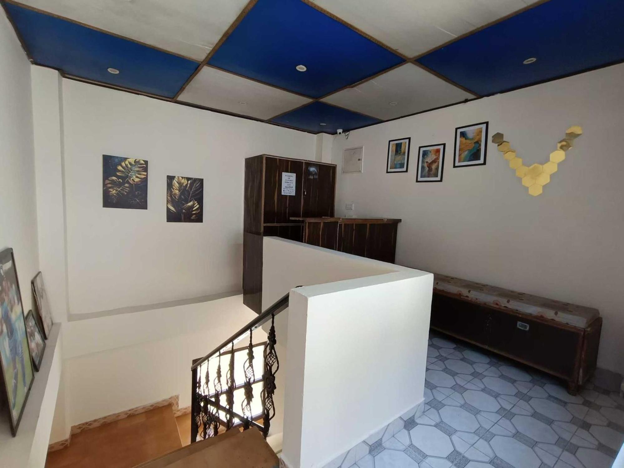 Hotel O New Shushant Regency Shimla Extérieur photo