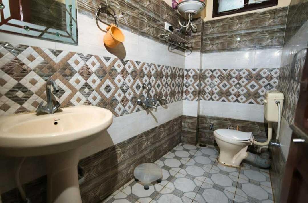 Hotel O New Shushant Regency Shimla Extérieur photo